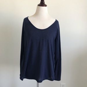 Old Navy Semi-Fitted Active Long Sleeve Size M
